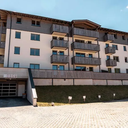 Haus Tauernblick Am Katschberg 公寓 *