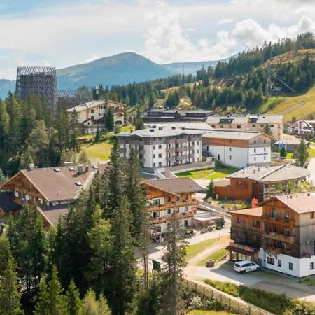 Haus Tauernblick Am Katschberg Apartamento *